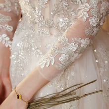 Cargar imagen en el visor de la galería, Super Fairy Mori Style Luxury Wedding Dress