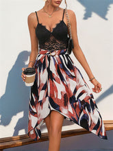 Cargar imagen en el visor de la galería, Lace Patchwork Printed V-Neck Dress