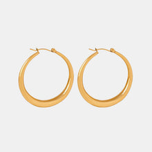 Cargar imagen en el visor de la galería, 18K Gold-Plated Hoop Earrings