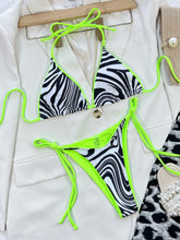Cargar imagen en el visor de la galería, Zebra Print Halter Neck Bikini Set