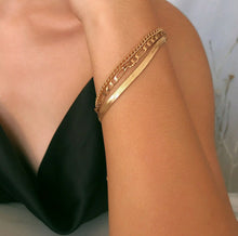 Cargar imagen en el visor de la galería, Stunning Multi Chain Bracelet