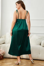Cargar imagen en el visor de la galería, Plus Size Tie-Shoulder Midi Night Dress