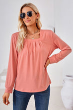 Cargar imagen en el visor de la galería, Square Neck Ruched Long Sleeve Blouse