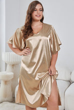 Cargar imagen en el visor de la galería, Plus Size Flutter Sleeve V-Neck Side Slit Night Gown