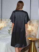 Cargar imagen en el visor de la galería, V-Neck Flutter Sleeve Night Dress
