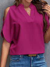 Cargar imagen en el visor de la galería, Notched Cold Shoulder Blouse