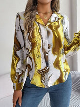 Cargar imagen en el visor de la galería, Printed Button Up Long Sleeve Shirt