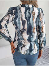 Cargar imagen en el visor de la galería, Printed Button Up Long Sleeve Shirt