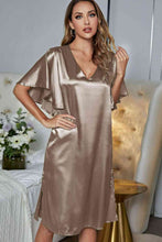 Cargar imagen en el visor de la galería, Satin Flutter Sleeve Side Slit Night Dress