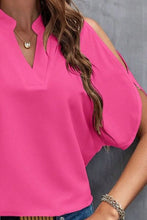 Cargar imagen en el visor de la galería, Notched Cold Shoulder Blouse