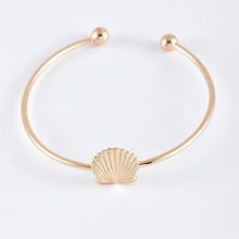 Cargar imagen en el visor de la galería, Bohemian Mixed Golden Summer Beach Bracelets Sets

