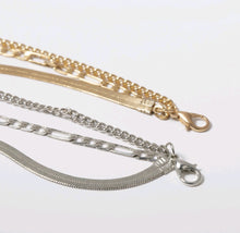 Cargar imagen en el visor de la galería, Stunning Multi Chain Bracelet
