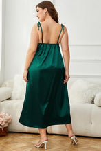 Load image into Gallery viewer, Plus Size Tie-Shoulder Midi Night Dress
