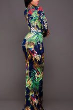 Cargar imagen en el visor de la galería, Safari Plunge Neck Leg Split Maxi Dress
