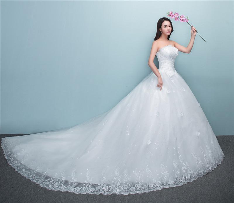 Luxury Diamond Wedding Dress With Long Train