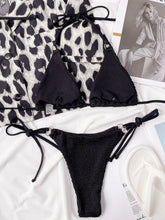 Cargar imagen en el visor de la galería, Textured Halter Neck Tie Side Bikini Set
