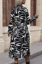 Load image into Gallery viewer, Black &amp; White Tie Front Shirt Dress

