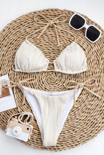 Cargar imagen en el visor de la galería, Textured Halter High Tied Bikini Set
